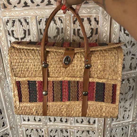 Handmade Handbags - Vtg 60s Acapulco Straw Woven Small Shopper Tote Beach Bag w Multi Color Stripes